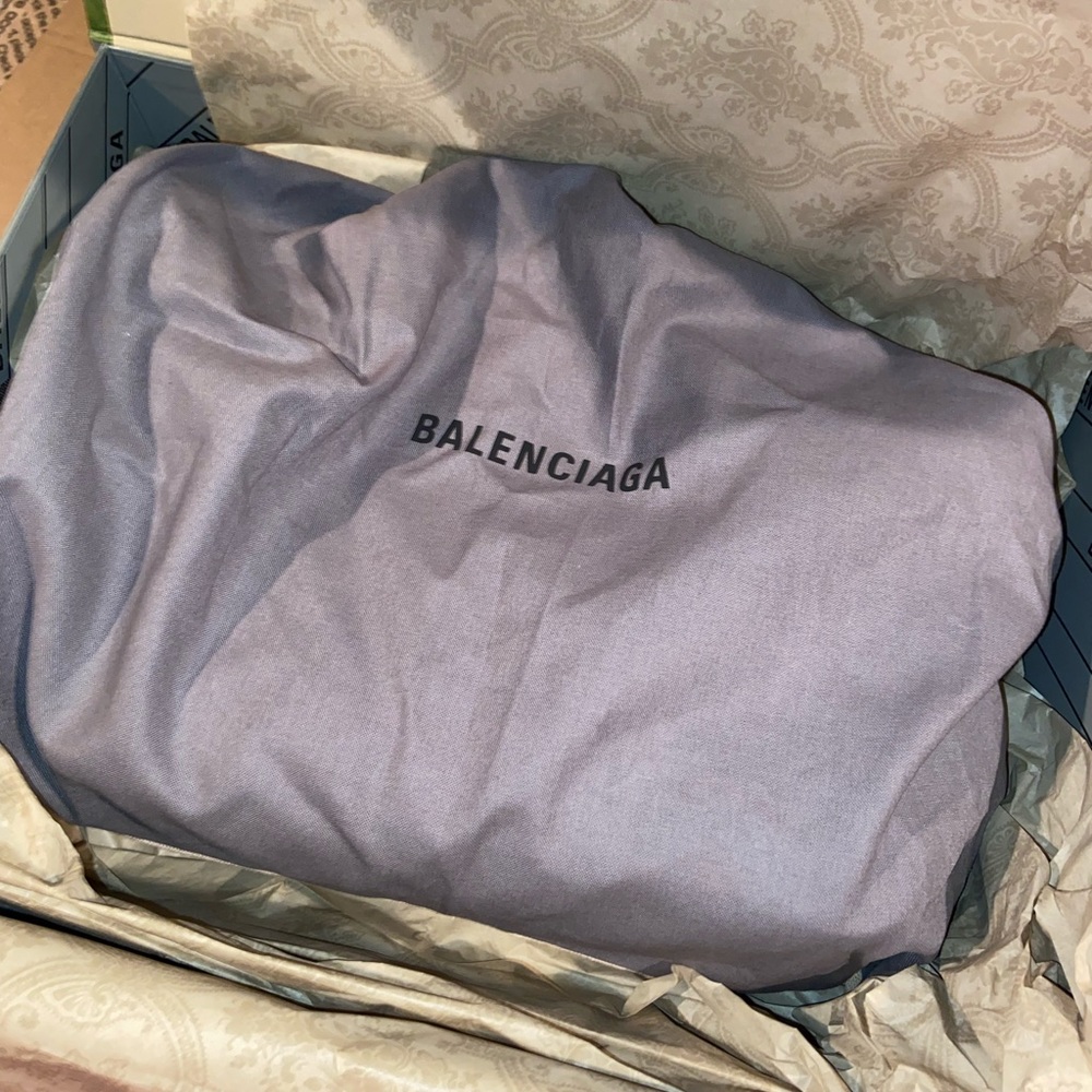 Gucci X Balenciaga The Hacker Project Aria 100 GG White Floral Small Marmont Bag - Picture 7 of 9